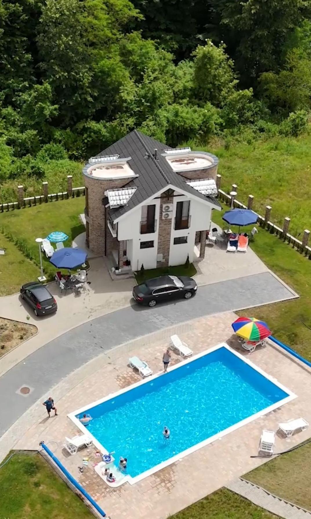 Апарт отель Crown House Врнячка-Баня Экстерьер фото